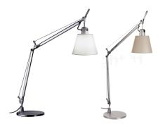 Tolomeo basculante table lampada da tavolo di Artemide