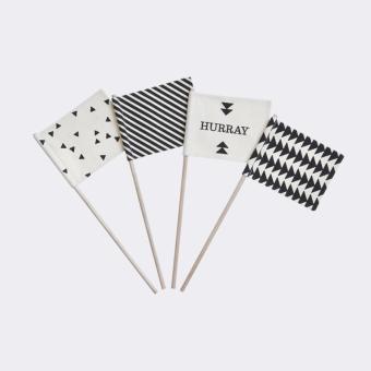Hurray Flags (set of 4) bandiere per decorazione Ferm Living 18 x 45 cm