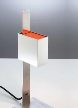CLV2 lampada da tavolo Viabizzuno alluminio lucido/rosso